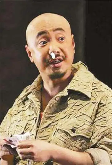 当徐峥长出头发,韩红变瘦,李宇春留长发,你还能认出他们吗?