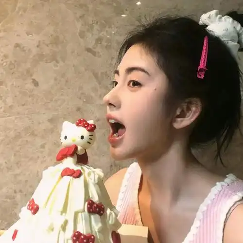 鞠婧祎头像 分享  共9/p