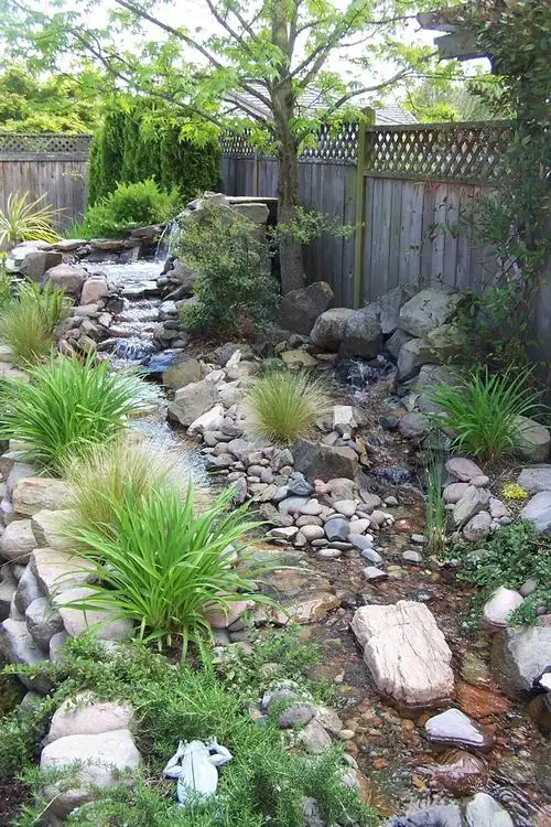 新古典别墅小桥流水家庭庭院装修效果图