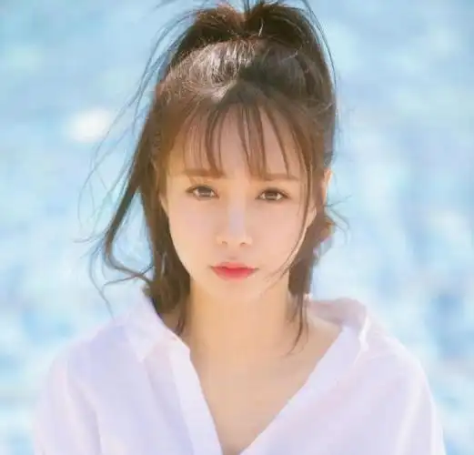 沈梦辰:丈夫是杜海涛,忍耐9年终嫁豪门杜家,苦尽甘来无遗憾