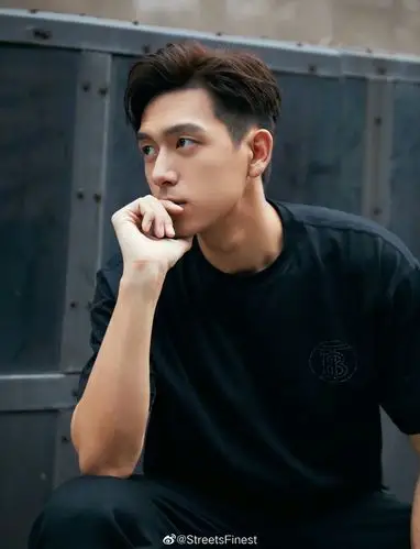 看亲爱的热爱的迷上的李现