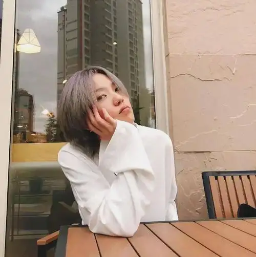 微信头像陆柯燃