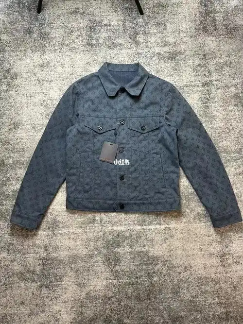louisvuittonlv蓝色牛仔外套尺码44