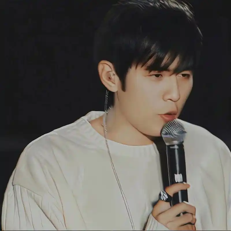 【杰伦颜粉】哪个伦更上头?