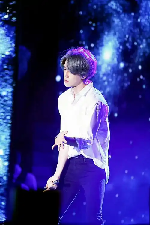 吴世勋#        特别唯美的神级舞台0761人鱼的眼泪0361银发