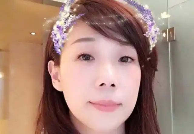 一起走进林忆莲的家,分手之后也很洒脱,素颜买菜过着平凡的日子_生活