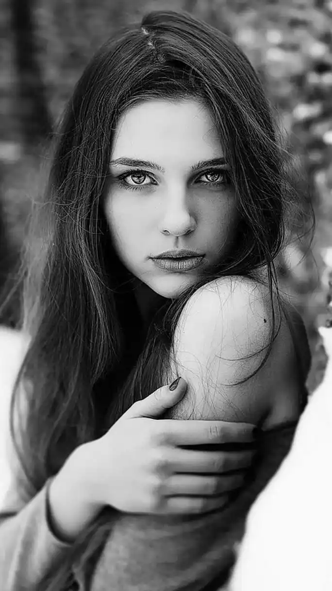 黑白壁纸:梦想,历经跋涉方能抵达