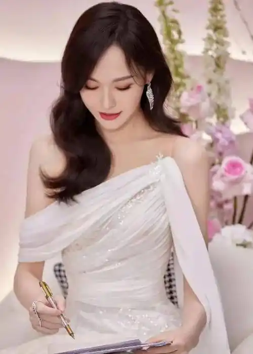 音乐才子结婚,董宇辉还有余震,唐嫣斓曦盈莹三位花旦老师张晓龙