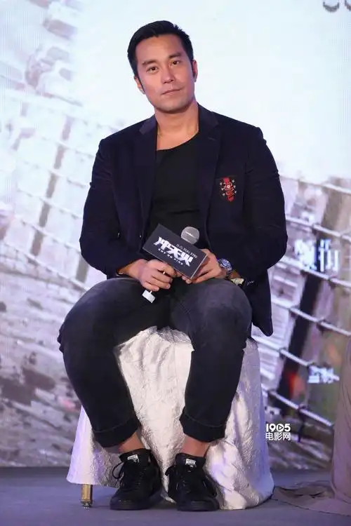 吴彦祖张孝全撩妹对决 林岭东太太被张若昀圈粉