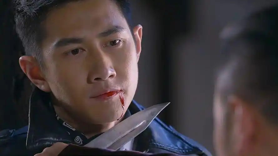 刀光枪影:秋山使用离间计刺s三爷,没想到天行渔翁得利当上帮主