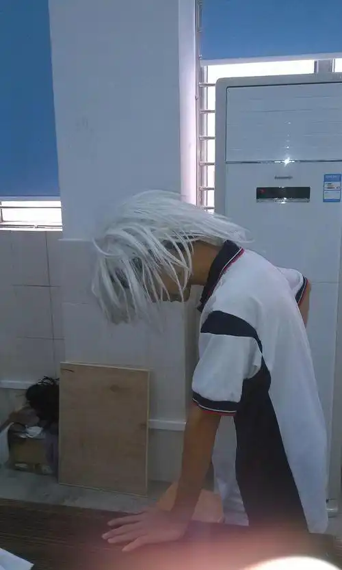 到底是我的灰色衣服烂了还是校服烂了2021-02-26 19:09:43已编辑来自