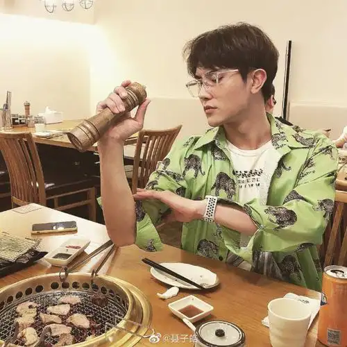 嗯⊙66⊙!聂子皓