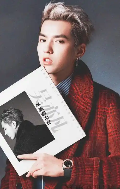 张嘉译:敢认怂的男人,才是真厉害_王大山_罗晴_老婆