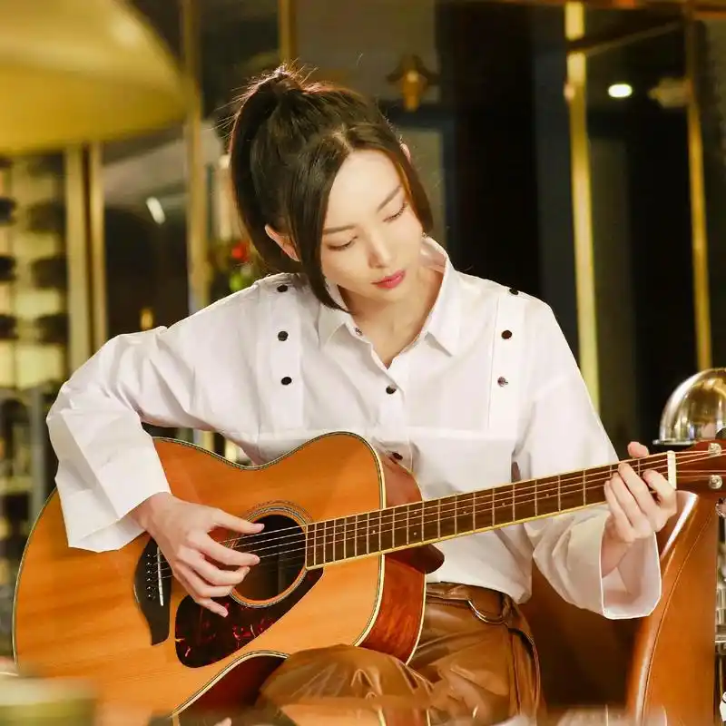 最 体面 的女星! 飒!拽!酷! #于文文# - 抖音