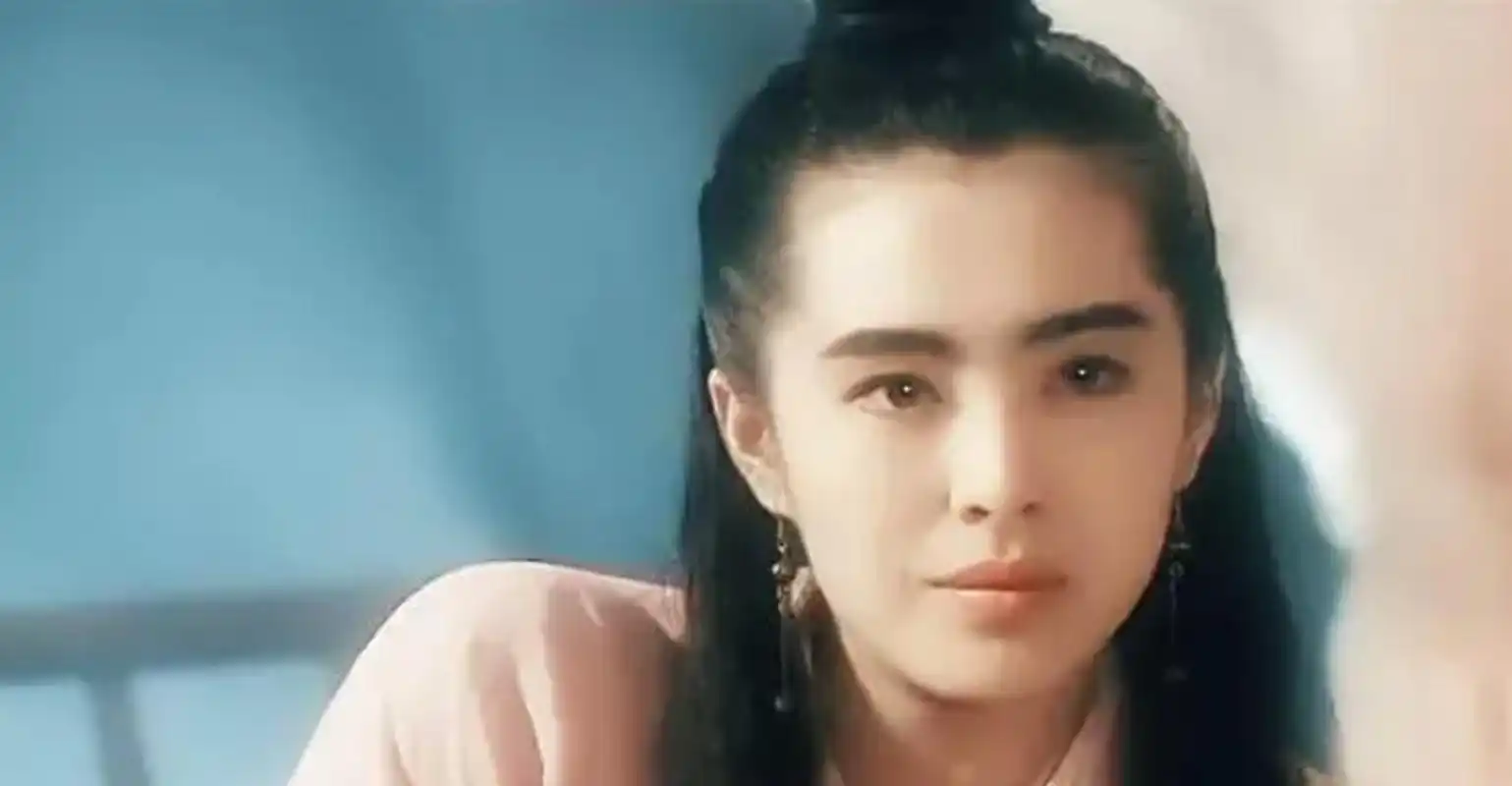 王祖贤为什么一直是长发,看完她的短发造型你就知道了