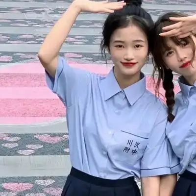 阳光姐妹淘俏皮可爱的闺蜜头像