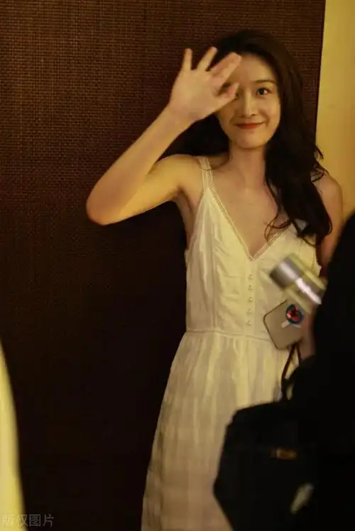 这谁顶得住嘛!张雪迎这身材,这才是尤物啊!|女神|独特魅力_网易订阅