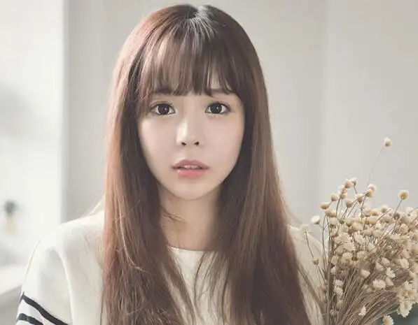 空气刘海适合什么脸型