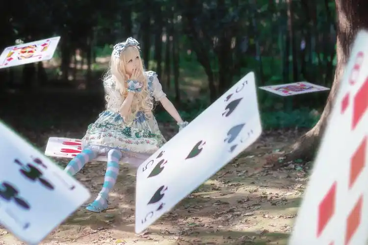 美艳的动漫cosplay少女图片美女角色扮演创意情景