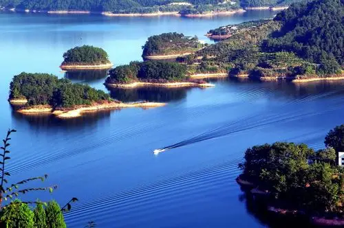 人间仙境最美千岛湖