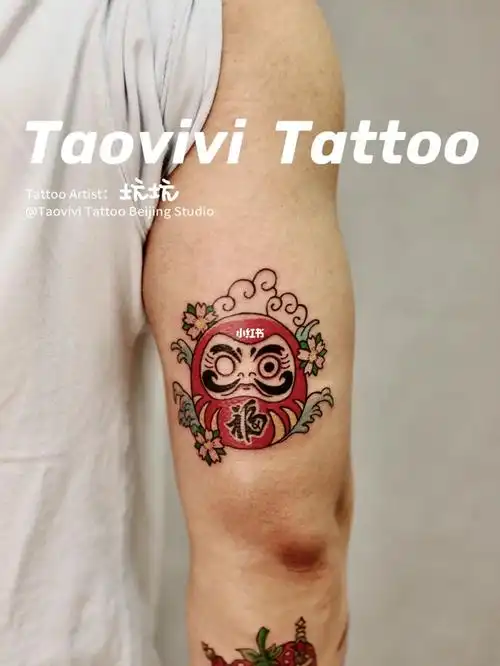 大哥:这福娃怎么就一个眼睛?