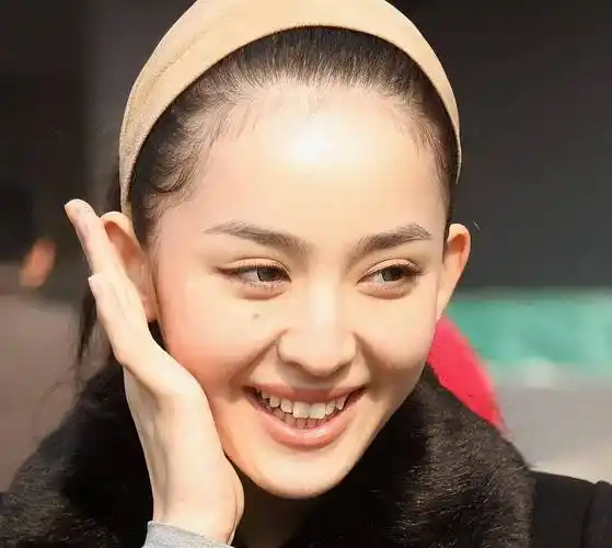 米兰这一夜,被32岁的古力娜扎惊艳,全身上下都写着"野心"_嘉宾_节目