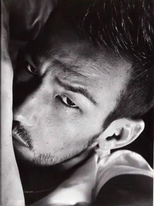 帅掉渣的胡须男,才是女生们的理想型!