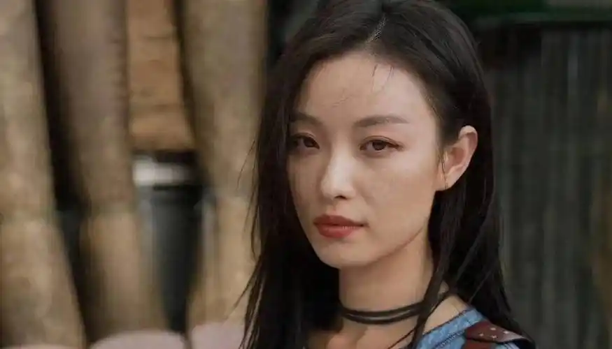 刘德华评价倪妮在西出玉门的表演,又穷又嚣张_角色_观众_剧中