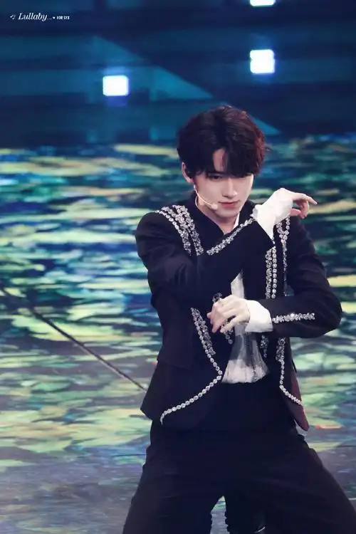 湖南卫视中秋之夜##宋亚轩王牌对王牌