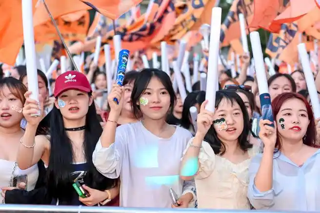 tfboys粉丝十年之约巡回演唱会##tfboys十年之约演唱会官宣