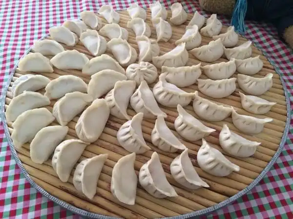 弢声依婧做的包饺子