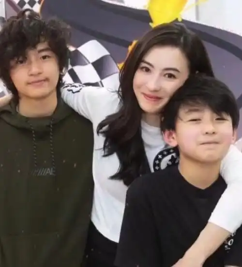 张柏芝怀上四胎?其孕照曝光,网友:这次是真的了吧.