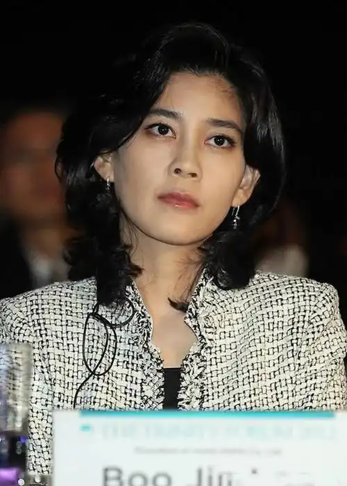 李富真:三星长公主扔赘婿搞事业