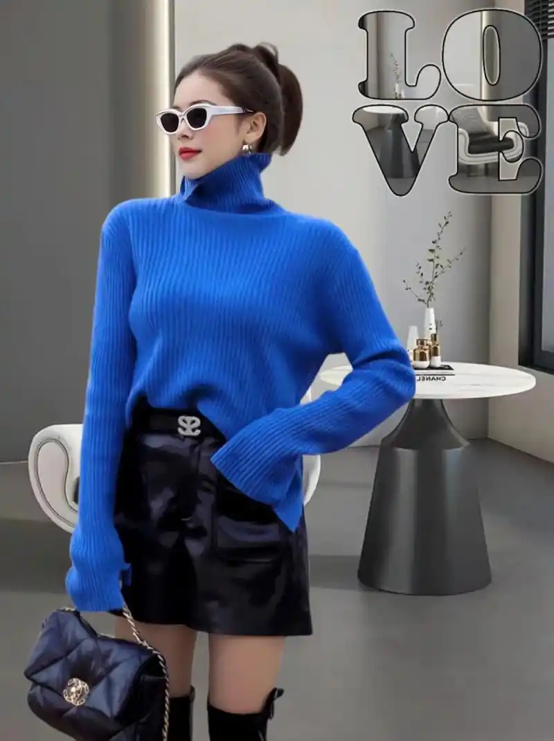 姐妹们,针织衫高领深蓝色中长款皮裤套装来了,气质优雅大方简约 - 抖