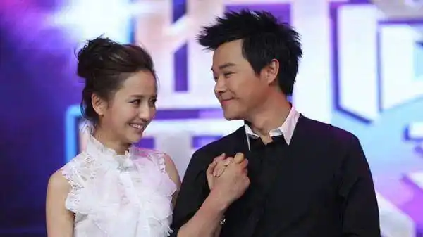 拍照时尚上阵时尚大_陈思诚_李纯_老公