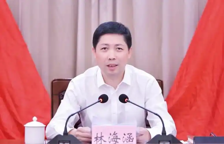 龙港市第二届人民政府第一次全体扩大会议暨2022年十大亮点工程推进会