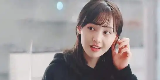 29岁谈3次恋爱却次次失败和男友开撕的郑爽不幸福是活该