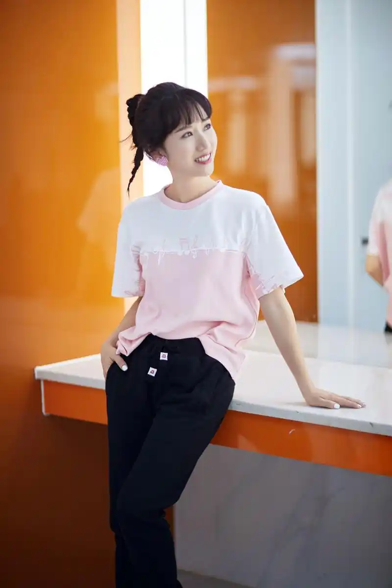 快乐周末即将开启,10月12日本周六晚20:20快乐大本营