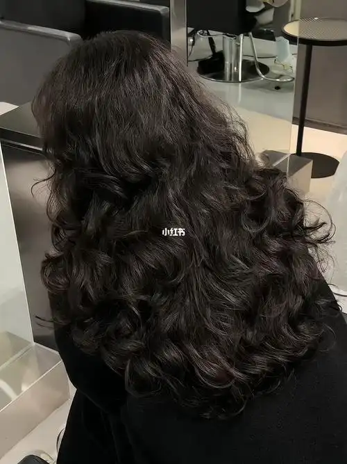 高层次卷发00女生都无法拒绝的蓬松烫发推荐