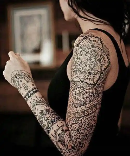 点刺风格图腾花臂纹身图案