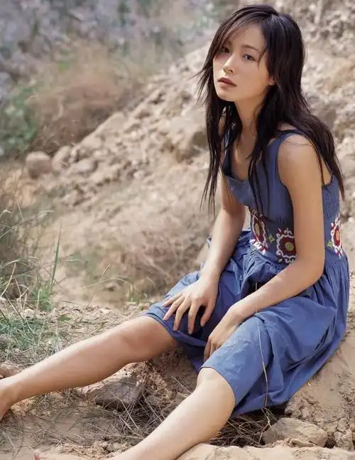 气质女星江一燕美图,优雅大气!_高清图集_新浪网