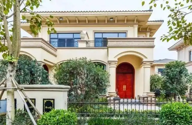 中国最豪华鬼城,上百栋海景别墅空置数十年,最贵价格三千万左右