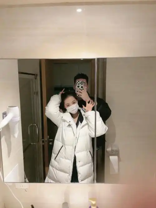 一米五和她的一米七男友