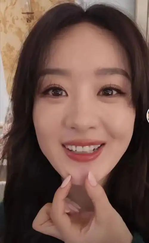 赵丽颖最新动态引热议