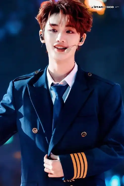 丁程鑫叁重楼暨出道四周年演唱会##时代少年团叁重楼暨出道四周年