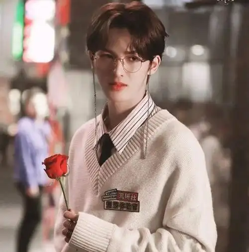 微信头像朱正廷