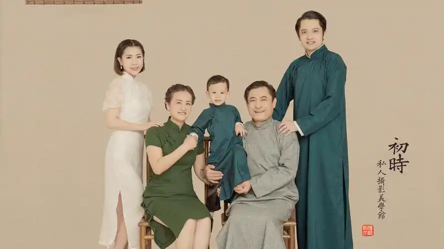 初时私人摄影美学馆外滩店