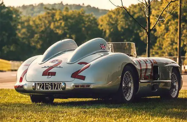 追忆无冕之王斯特林莫斯爵士