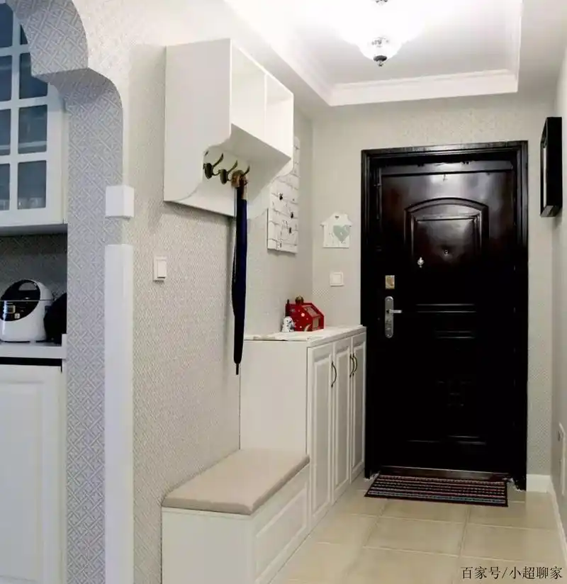 鞋柜需要装百叶门吗?