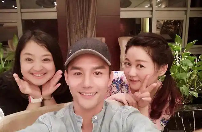 被"不公平遗传"的王凯妹妹,哥哥火成了一线明星,却忘记给妹妹颜值开窗